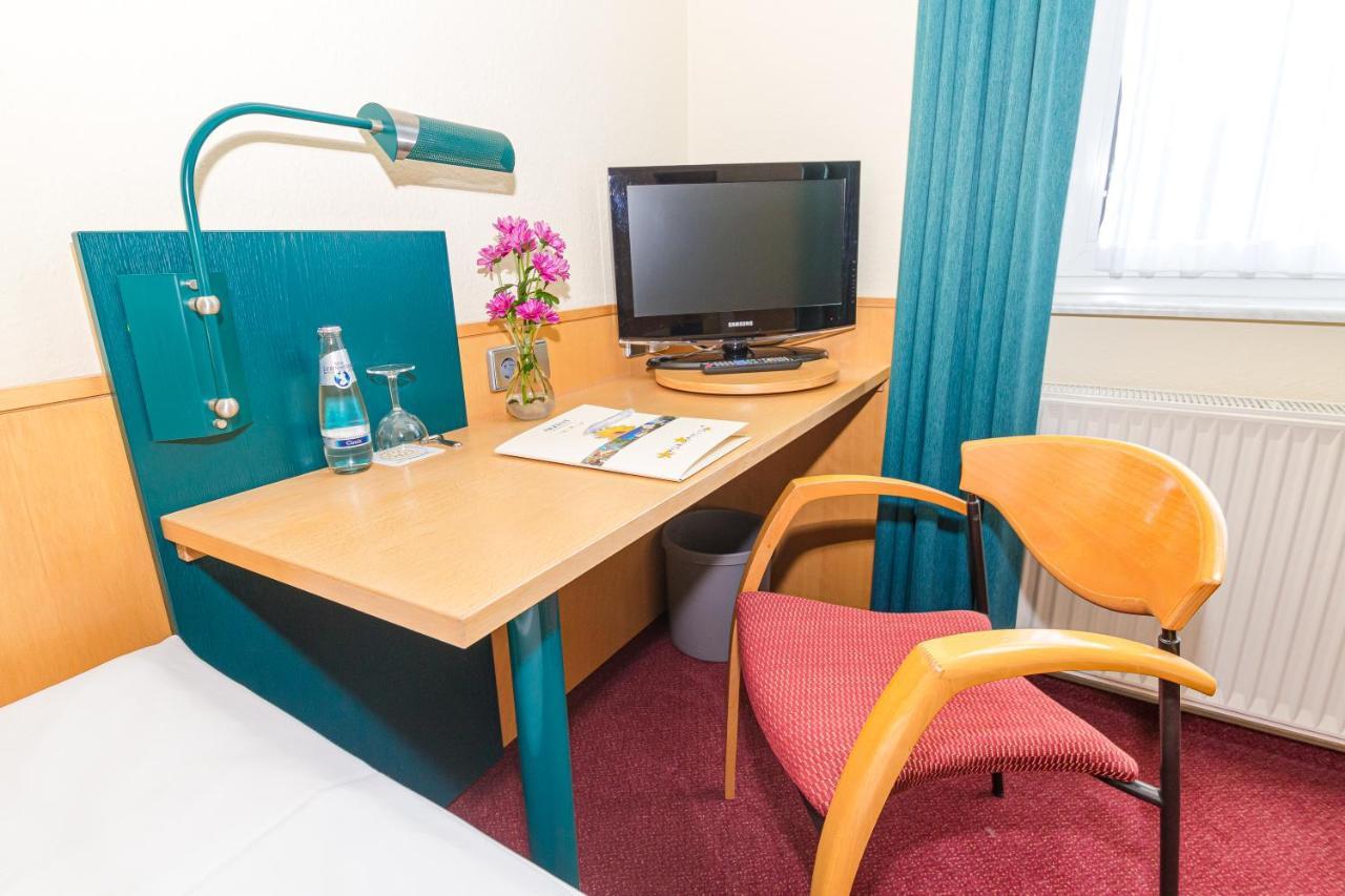 Akzent Parkhotel Trebbin Exteriör bild