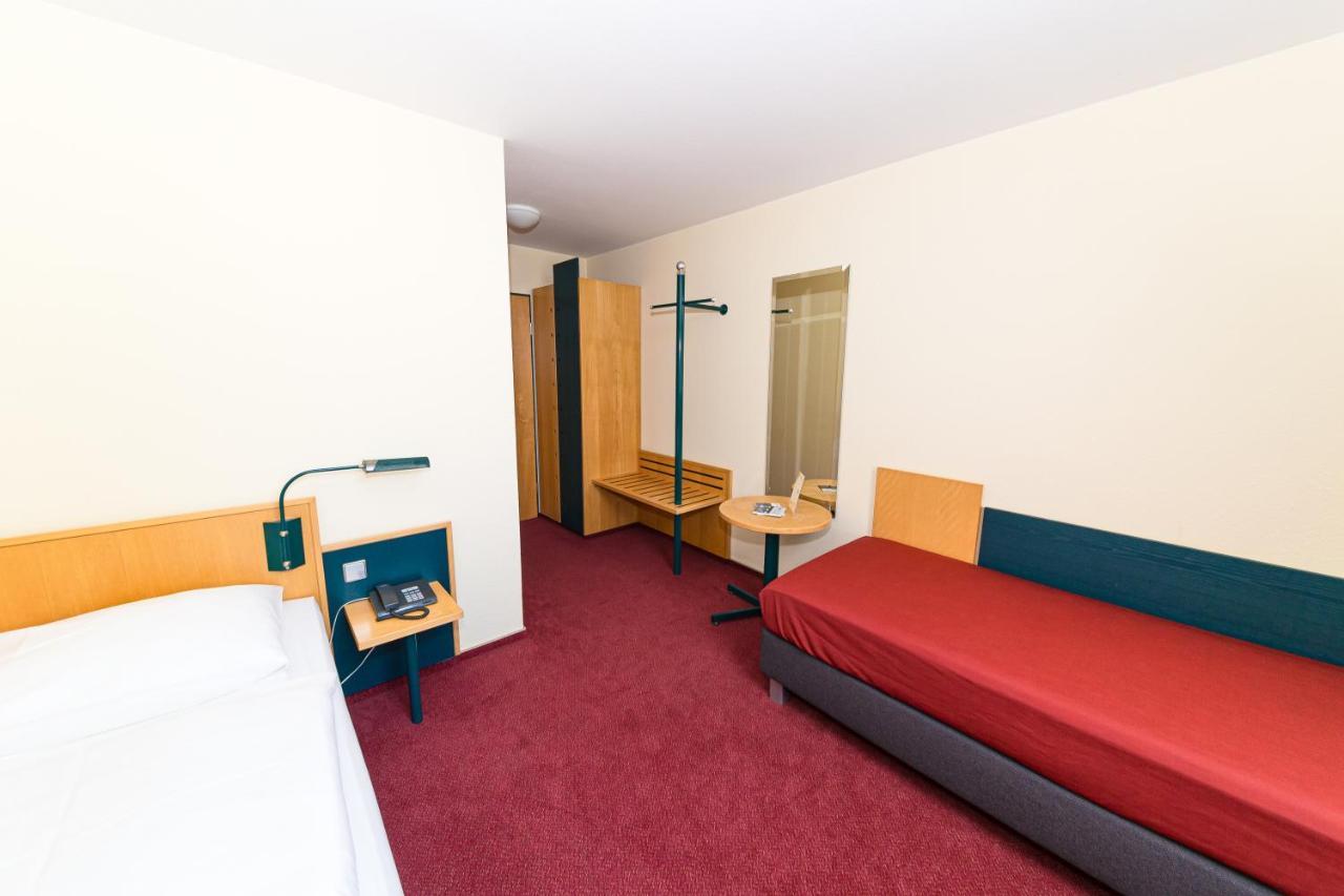 Akzent Parkhotel Trebbin Exteriör bild
